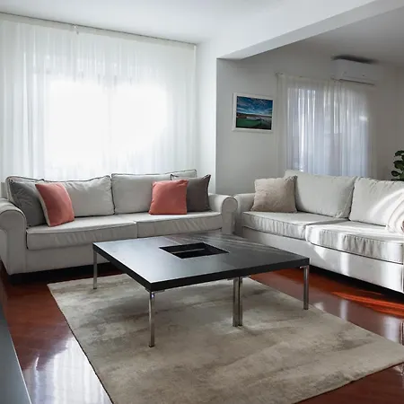 Monero Boutique Iv * Skopje